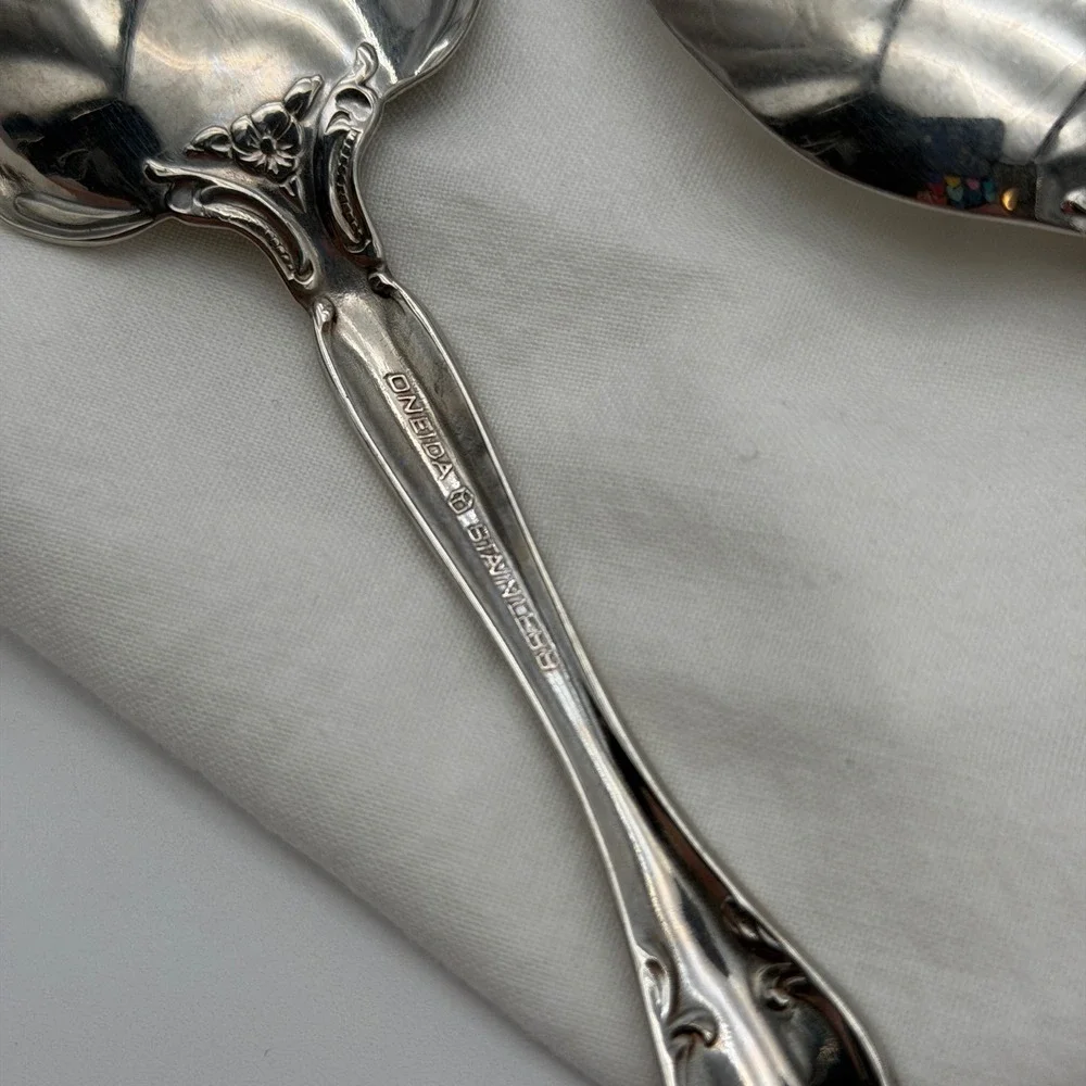 Vtg Oneida Community Brahms Stainless Flatware 4 Piece Serving Set Floral Ornate